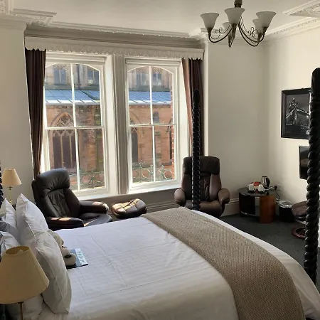 فندق مبيت وإفطار The Middleham ويتبي