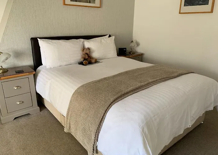 ベッド・アンド・ブレックファスト The Middleham 4*